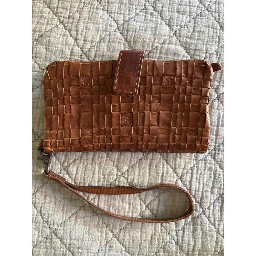 Vilenca Holland Wallet Brown Cognac Leather Woven Soft Slot Basketweave Wristlet